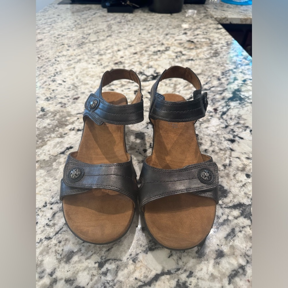 Cobb Hill Sandals